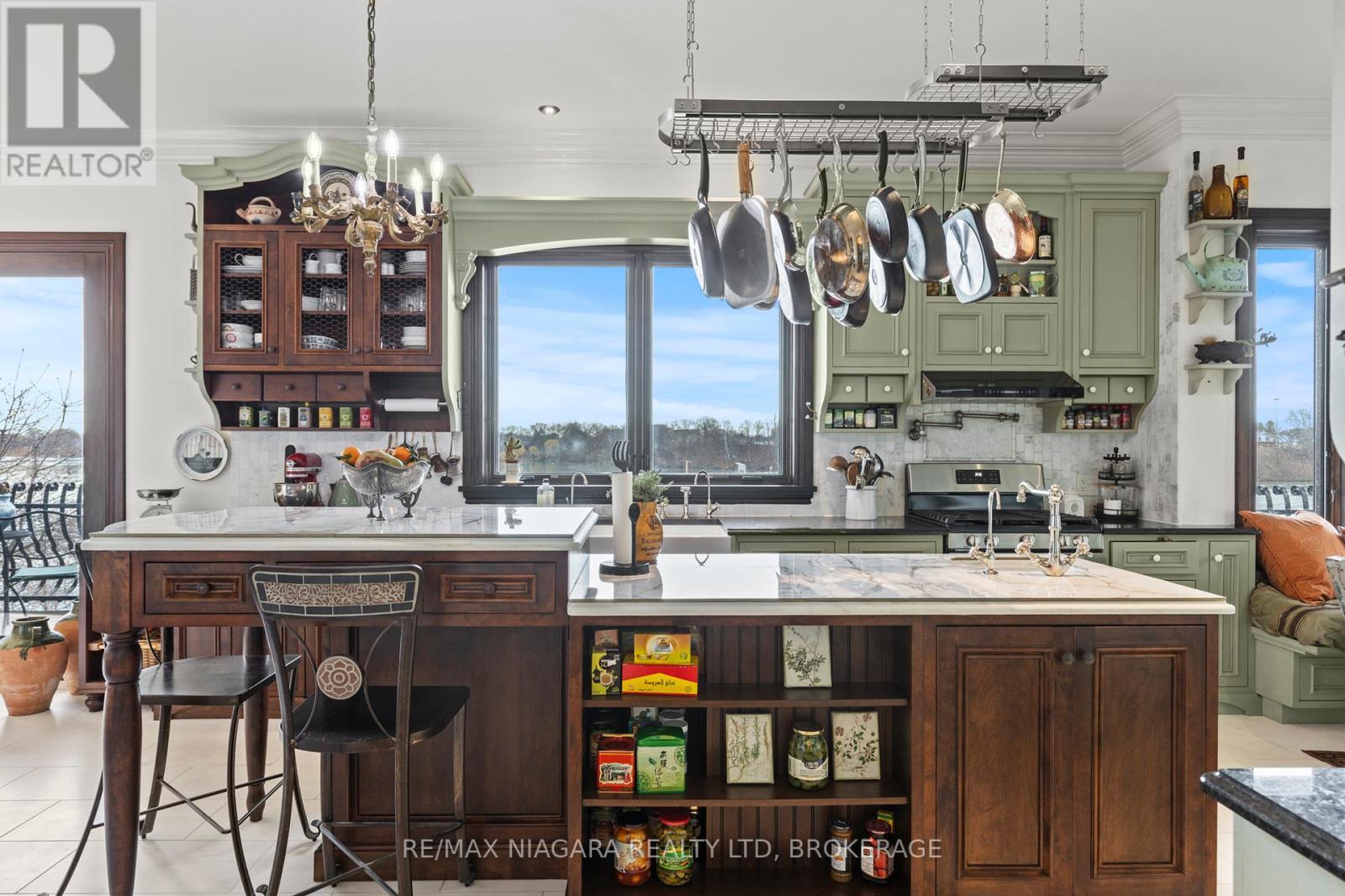 












358C MARTINDALE ROAD

,
St. Catharines (Martindale Pond),




Ontario
L2R6P9

