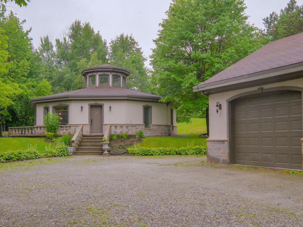 









3450


Ch. St-Roch N.

,
Rock Forest/Saint-Élie/Deauville (Sherbrooke),




QC
J1R0H3


