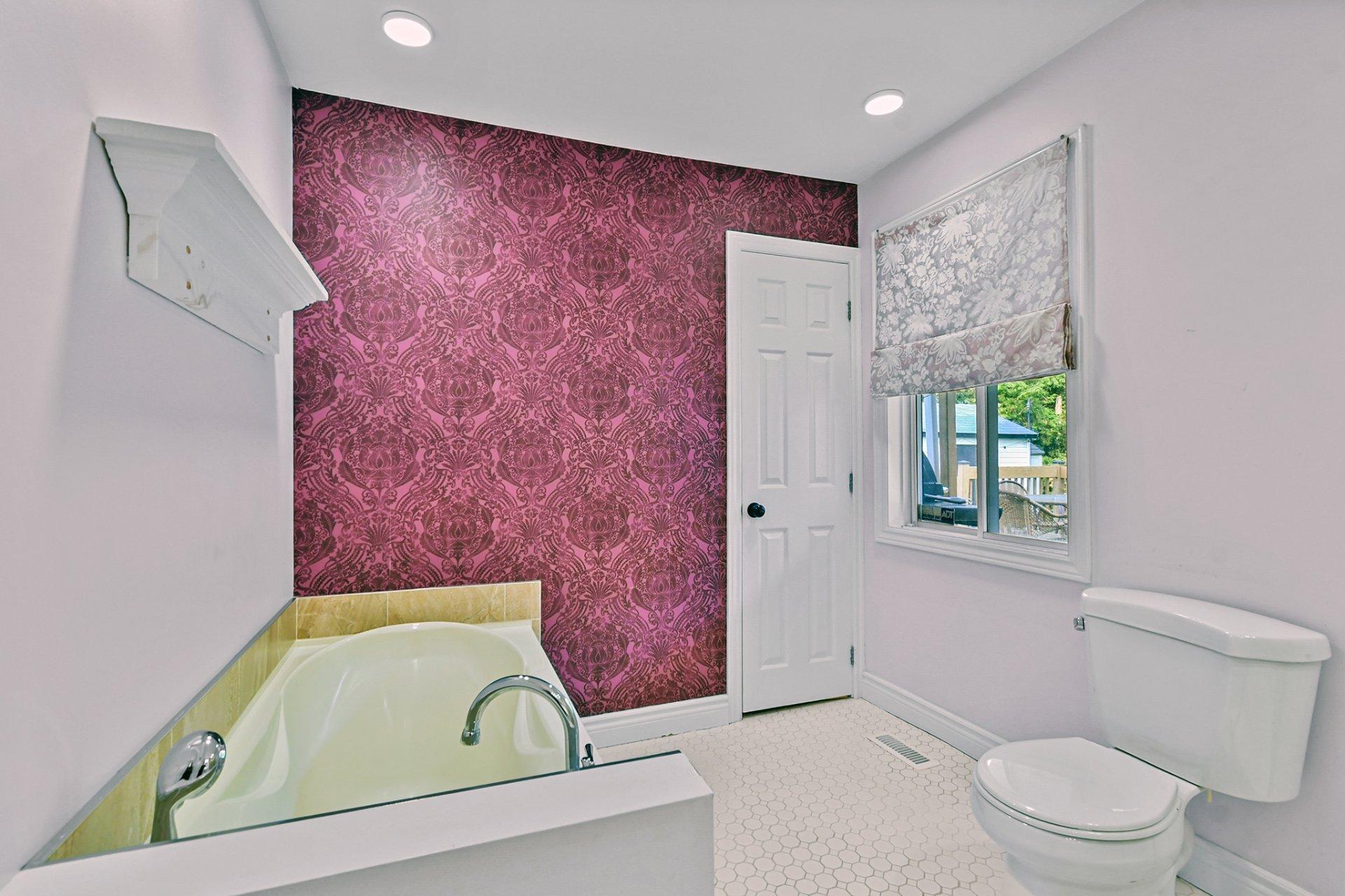 









17642


Rue Gravel

,
Mirabel,




QC
J7J1J4

