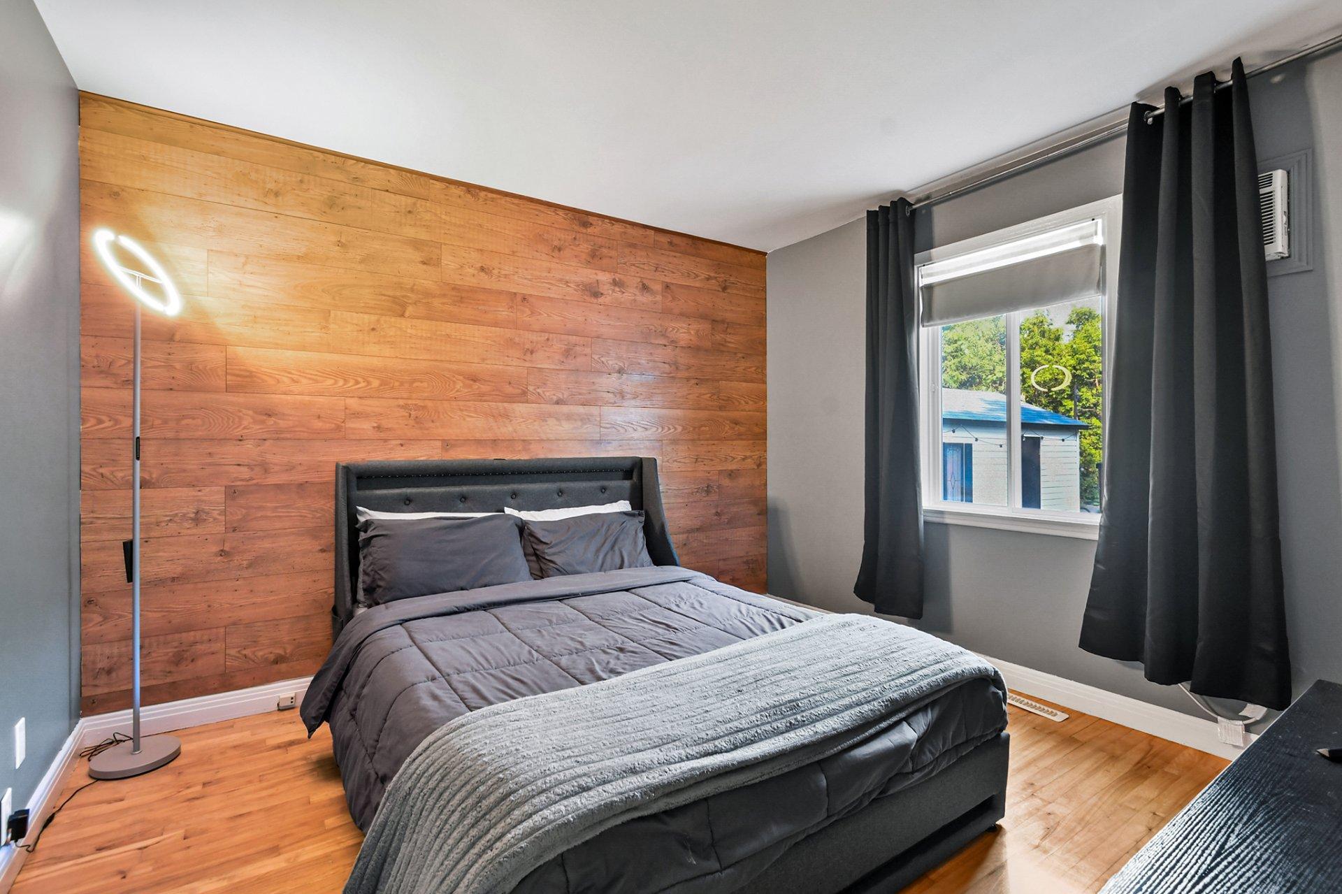 









17642


Rue Gravel

,
Mirabel,




QC
J7J1J4

