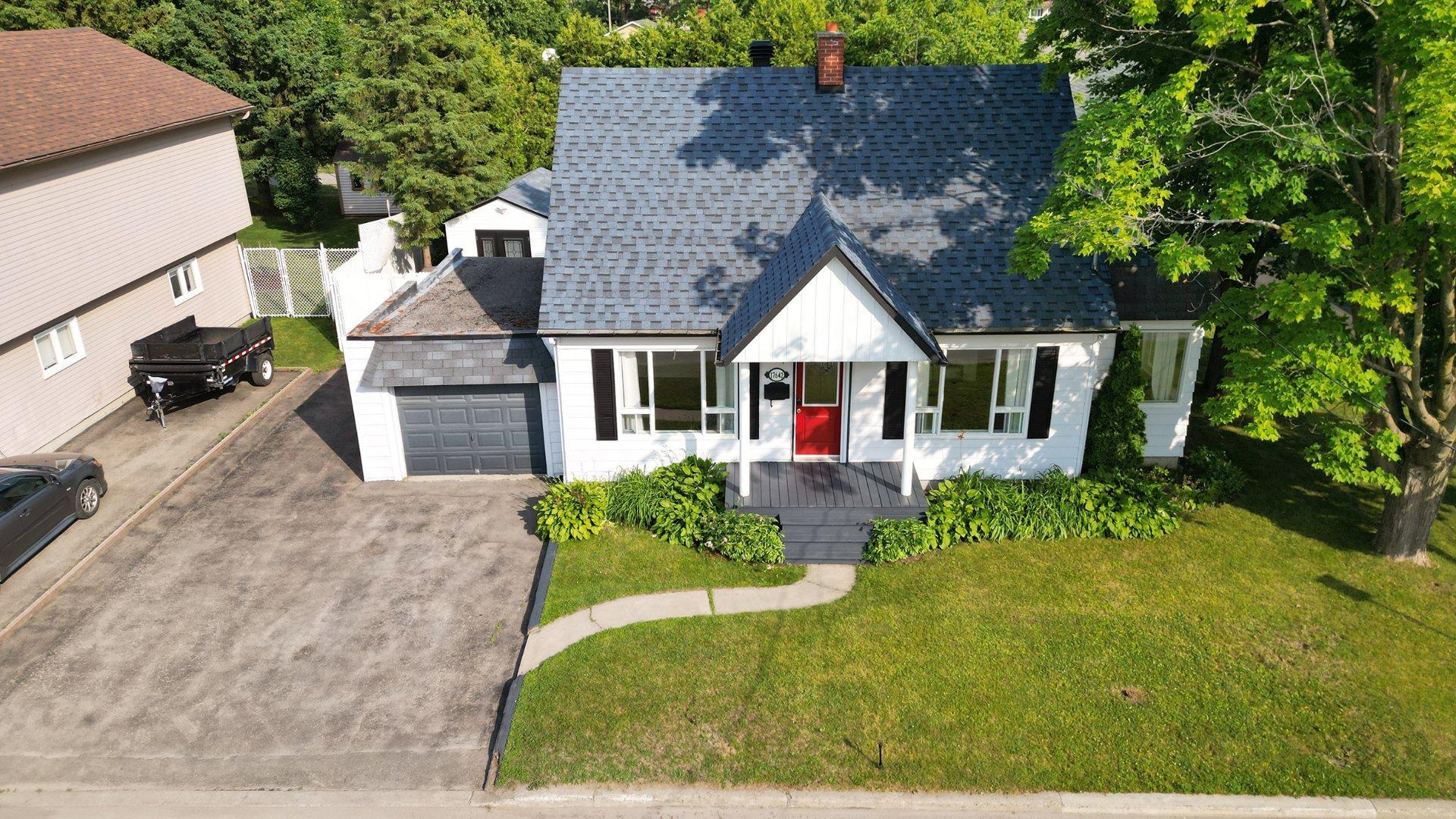 









17642


Rue Gravel

,
Mirabel,




QC
J7J1J4

