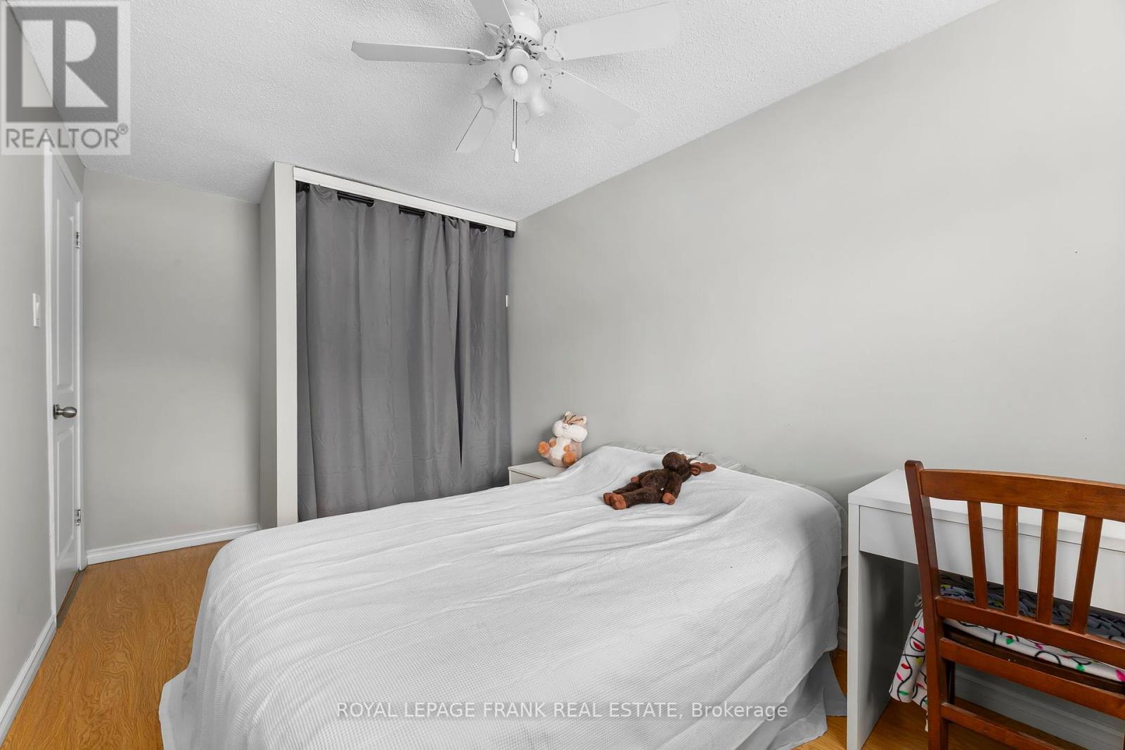 












32 - 611 GALAHAD DRIVE

,
Oshawa (Eastdale),




Ontario
L1K1M1

