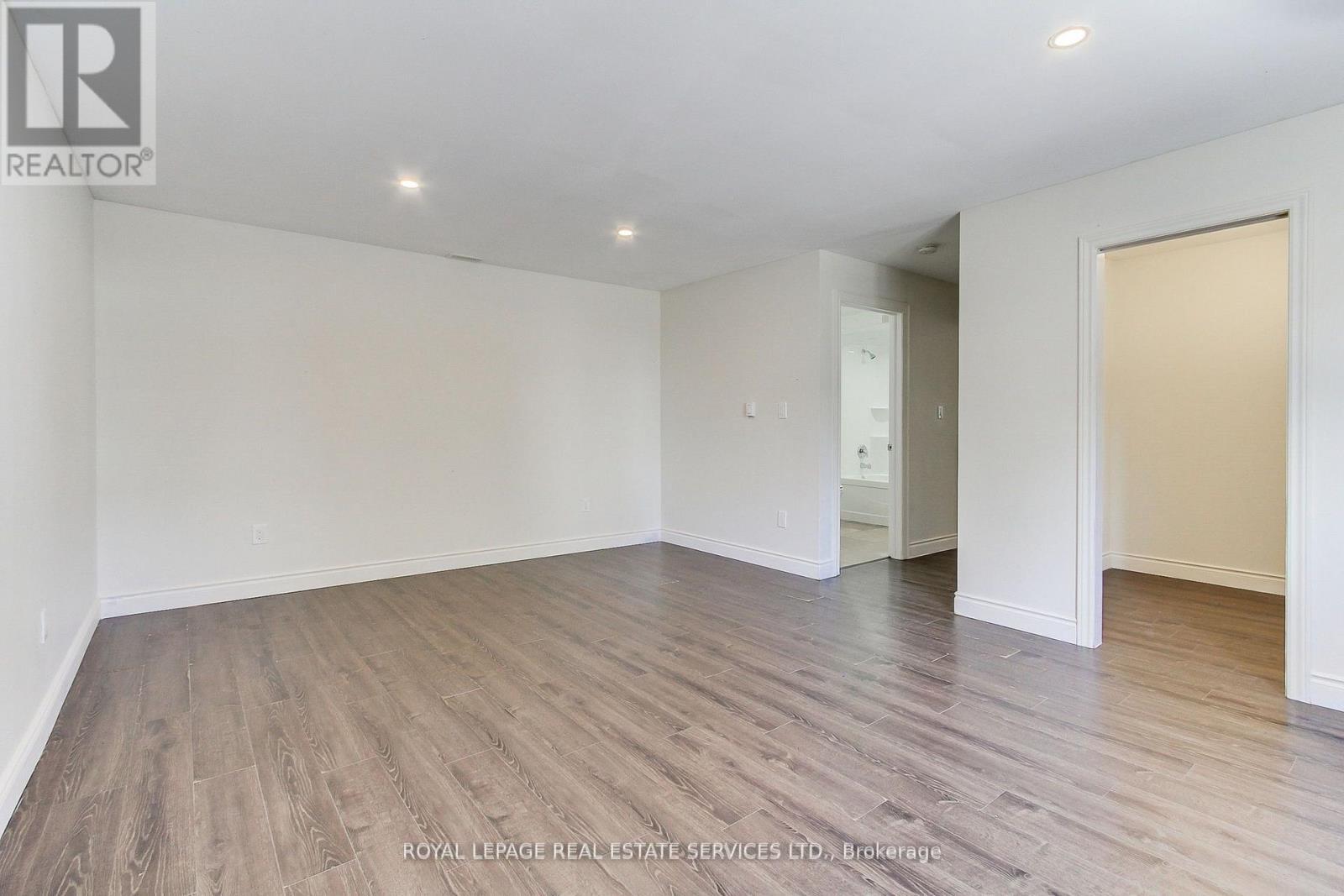 












395 BAY STREET

,
Brock,




Ontario
L0K1A0

