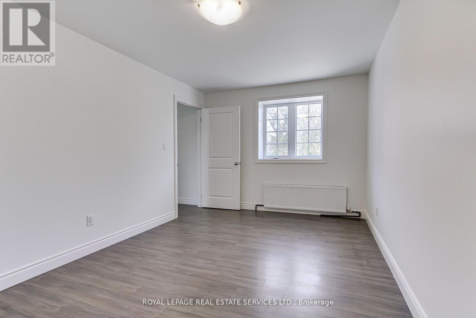 












395 BAY STREET

,
Brock,




Ontario
L0K1A0

