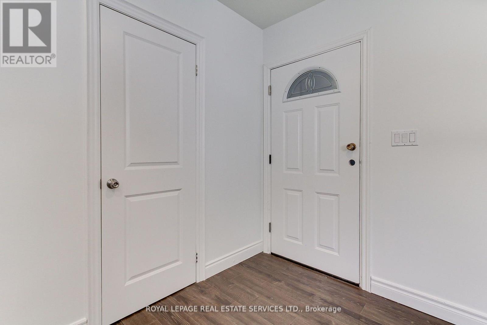 












395 BAY STREET

,
Brock,




Ontario
L0K1A0

