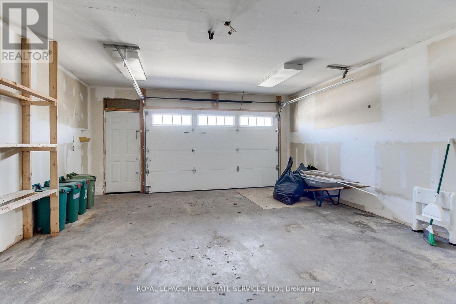 












395 BAY STREET

,
Brock,




Ontario
L0K1A0

