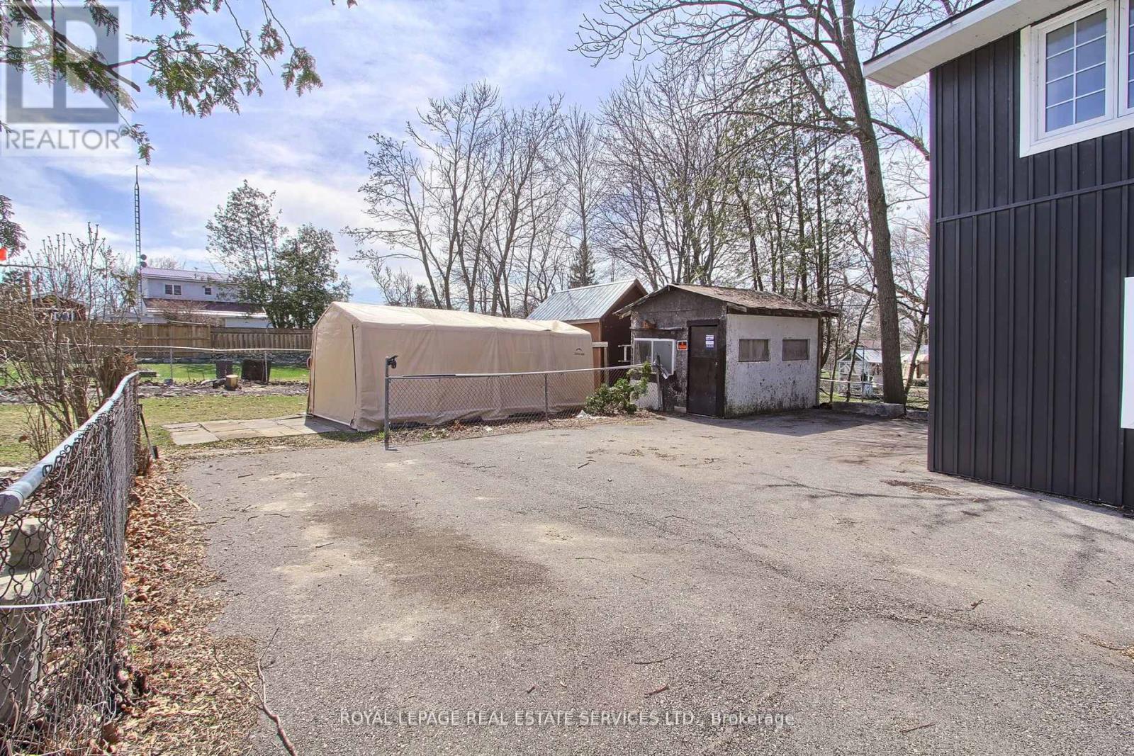 












395 BAY STREET

,
Brock,




Ontario
L0K1A0

