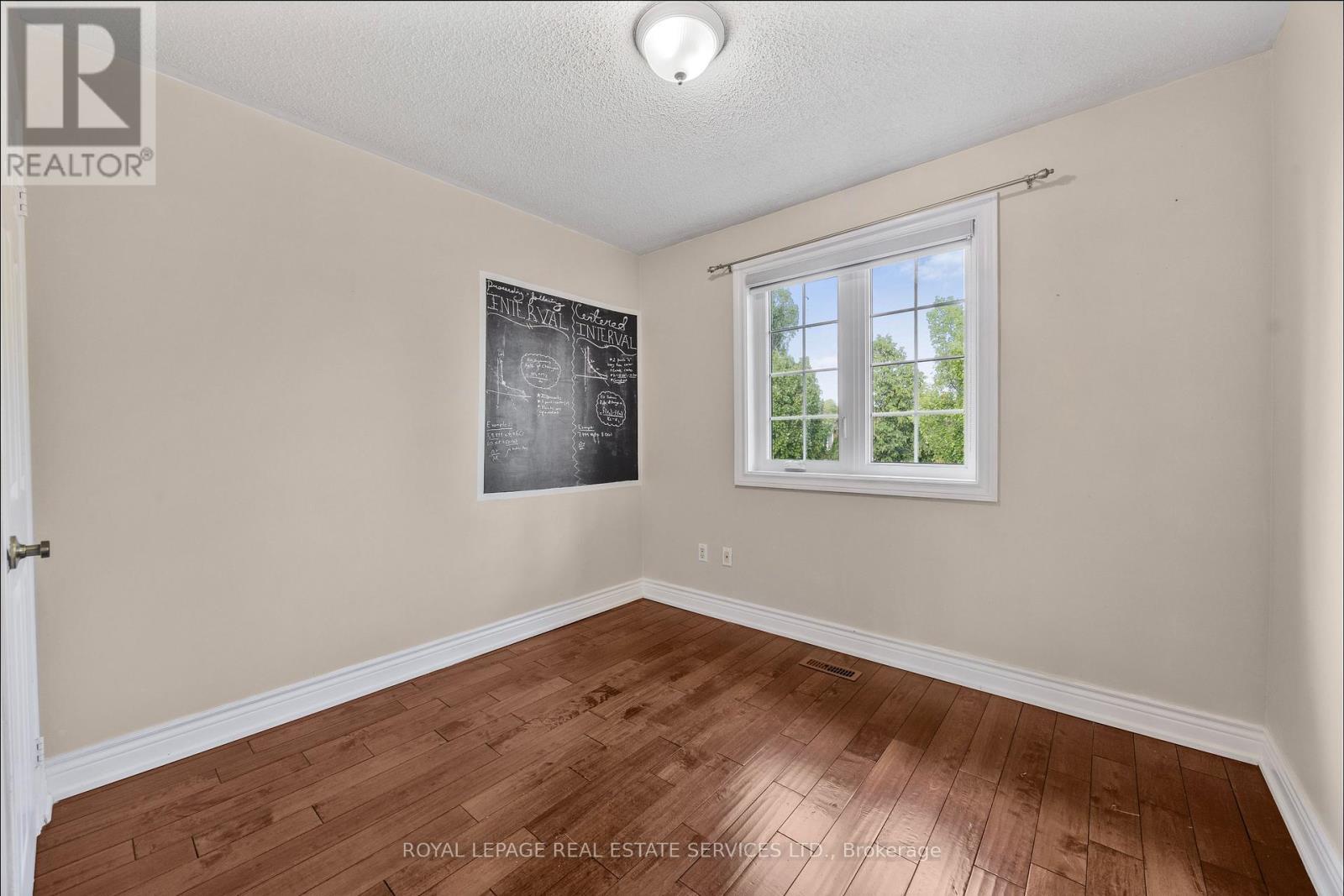 












448 MARLATT DRIVE

,
Oakville,




Ontario
L6H5X4

