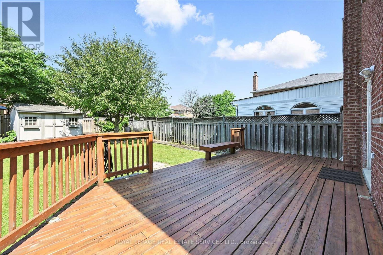 












448 MARLATT DRIVE

,
Oakville,




Ontario
L6H5X4

