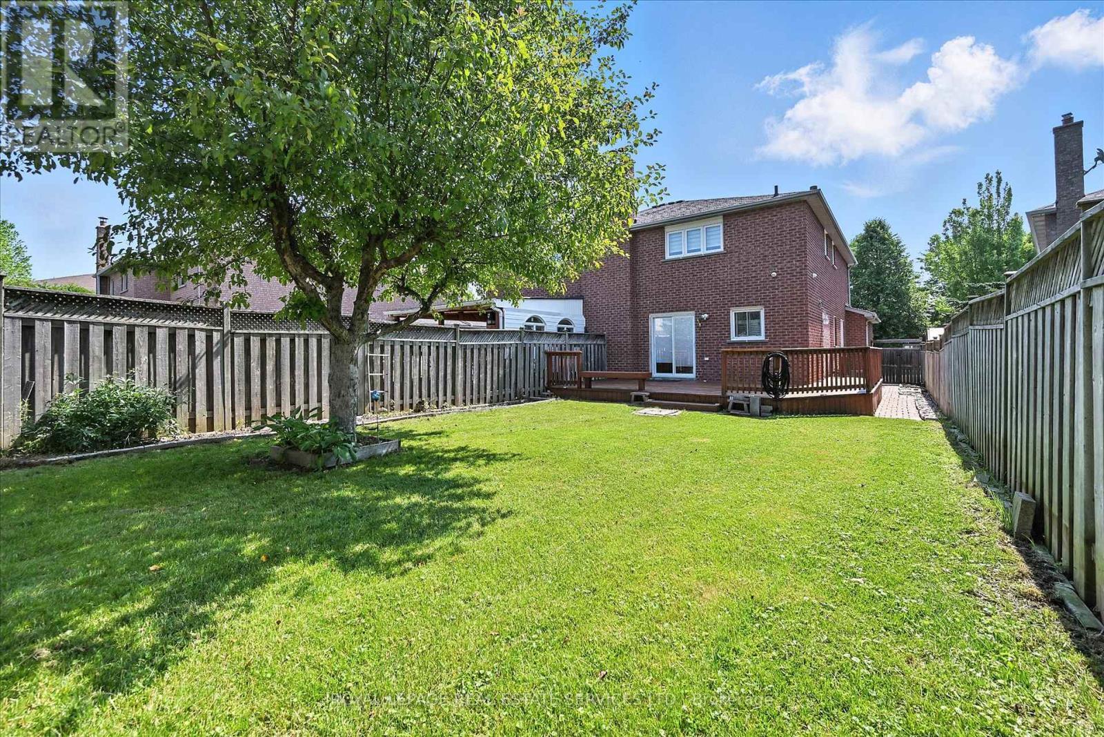 












448 MARLATT DRIVE

,
Oakville,




Ontario
L6H5X4


