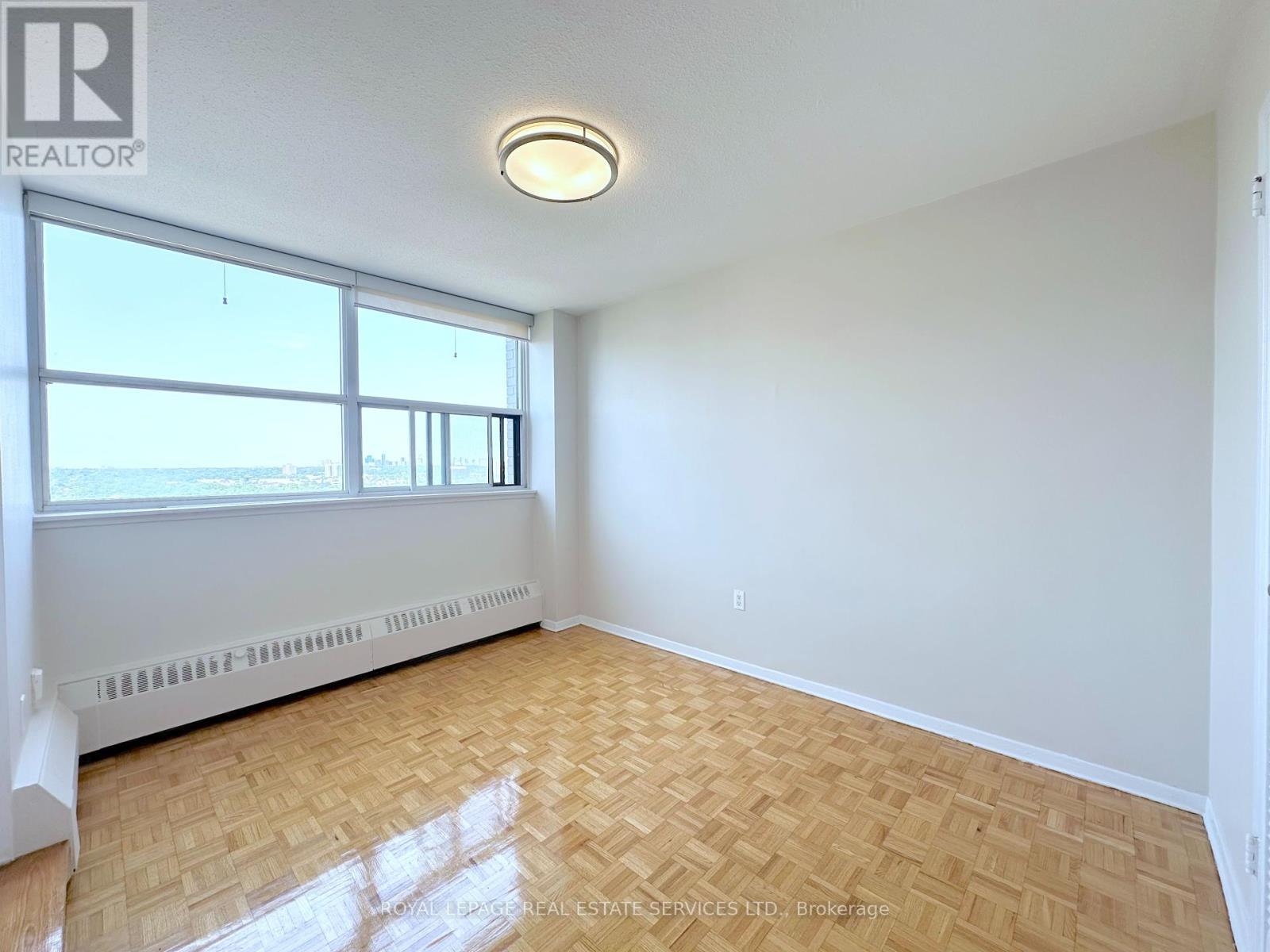












1207 - 15 BROOKBANKS DRIVE

,
Toronto,




Ontario
M3A2S9

