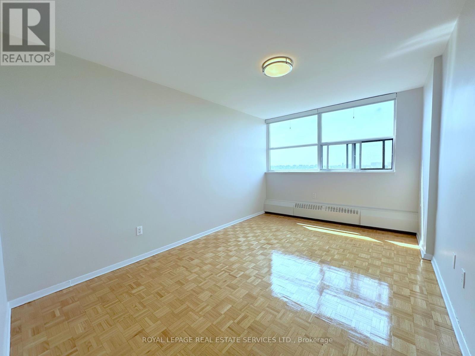












1207 - 15 BROOKBANKS DRIVE

,
Toronto,




Ontario
M3A2S9


