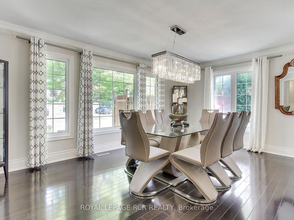 









646


Brooker

Ridge,
Newmarket,




ON
L3X 1V7

