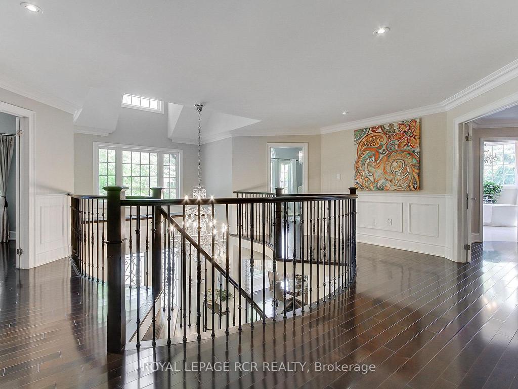 









646


Brooker

Ridge,
Newmarket,




ON
L3X 1V7

