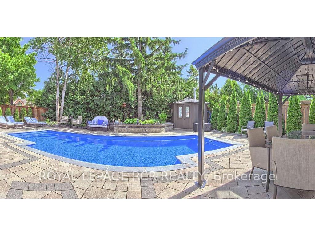









646


Brooker

Ridge,
Newmarket,




ON
L3X 1V7

