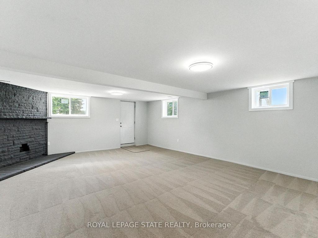 









7185


Airport

Road,
Hamilton,




ON
L0R 1W0

