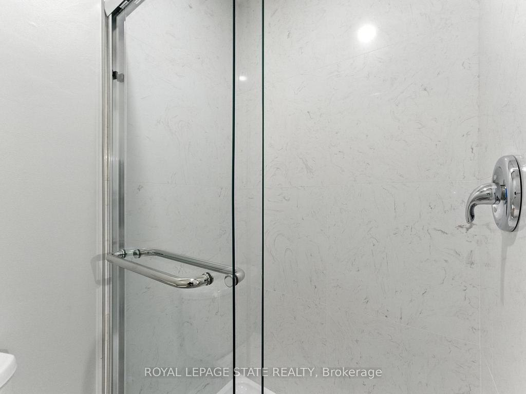 









7185


Airport

Road,
Hamilton,




ON
L0R 1W0

