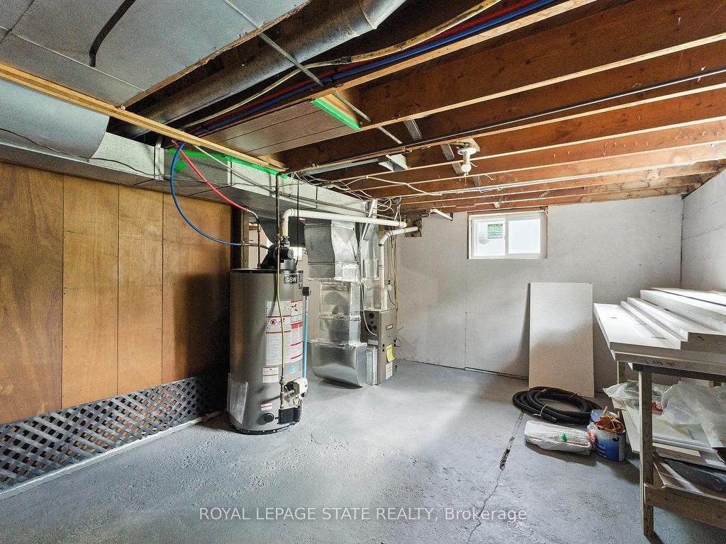 









7185


Airport

Road,
Hamilton,




ON
L0R 1W0

