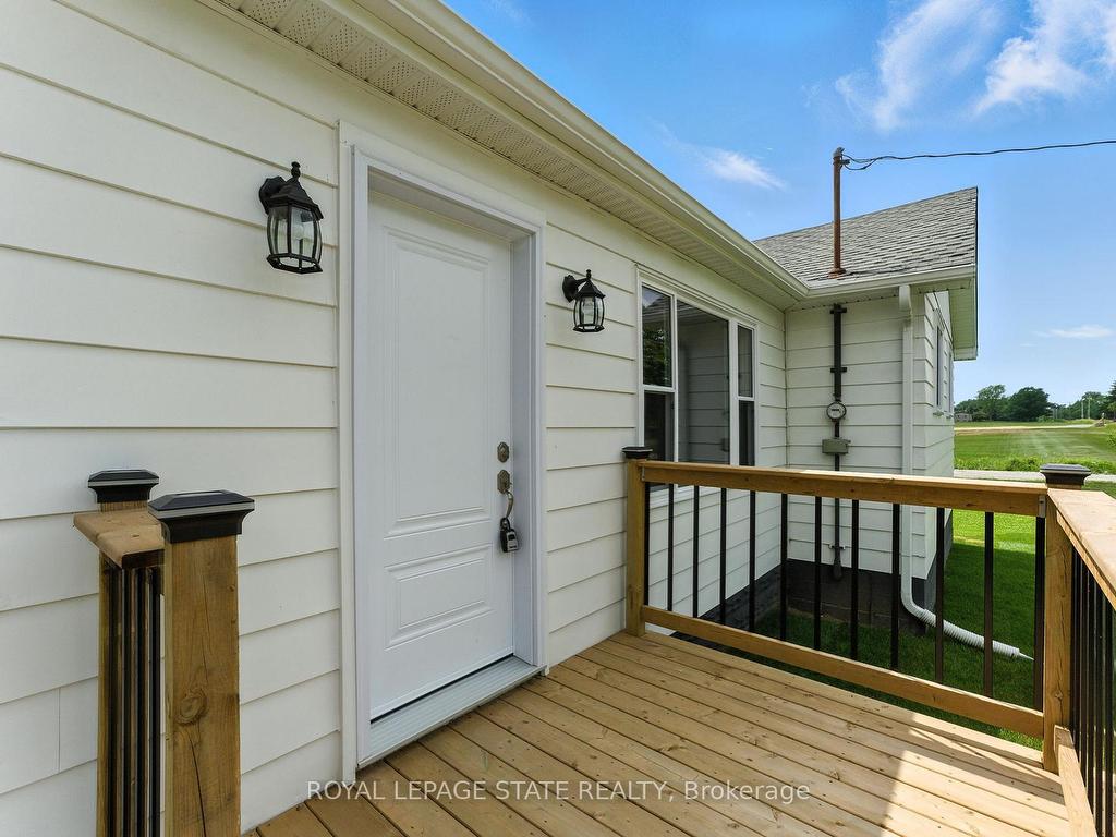 









7185


Airport

Road,
Hamilton,




ON
L0R 1W0

