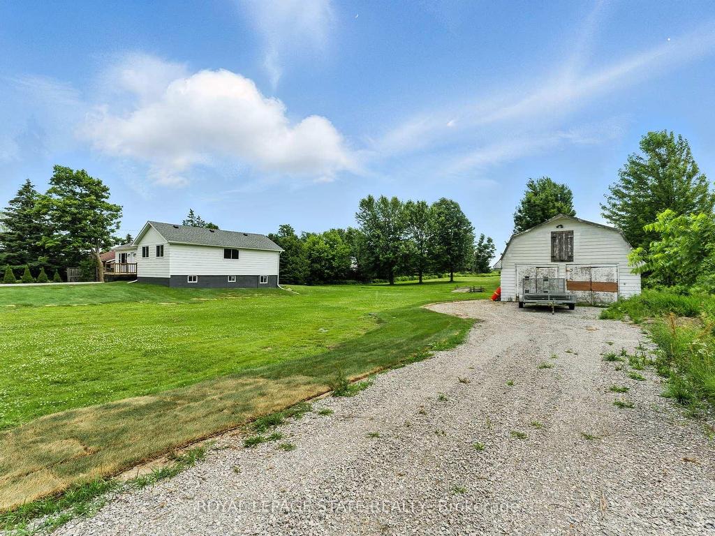 









7185


Airport

Road,
Hamilton,




ON
L0R 1W0

