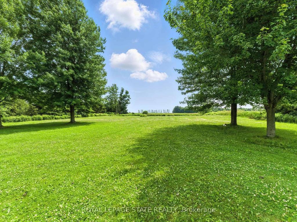 









7185


Airport

Road,
Hamilton,




ON
L0R 1W0

