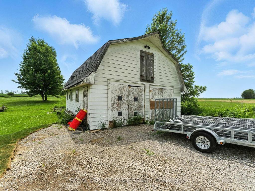 









7185


Airport

Road,
Hamilton,




ON
L0R 1W0

