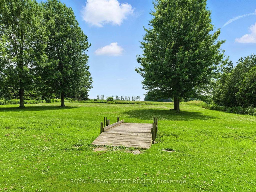 









7185


Airport

Road,
Hamilton,




ON
L0R 1W0

