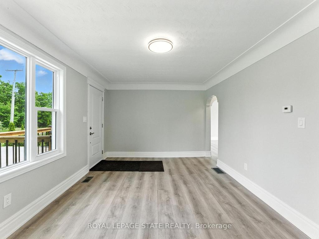 









7185


Airport

Road,
Hamilton,




ON
L0R 1W0

