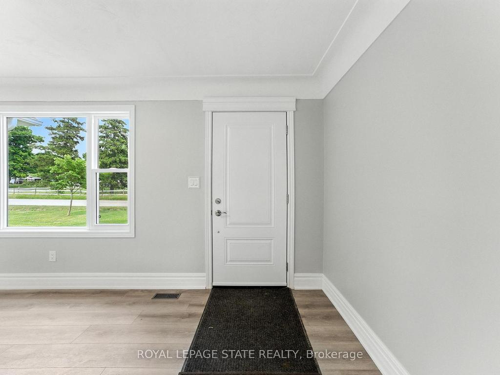 









7185


Airport

Road,
Hamilton,




ON
L0R 1W0


