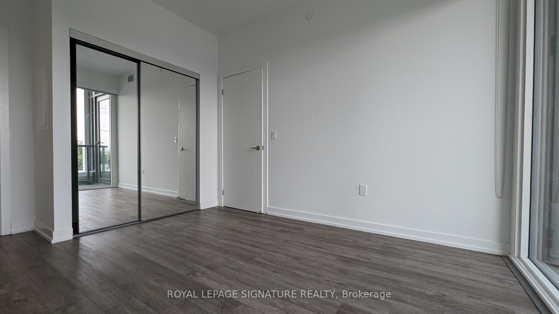 









1195


The Queensway

N/A, 404,
Toronto,




ON
M8Z 1R6

