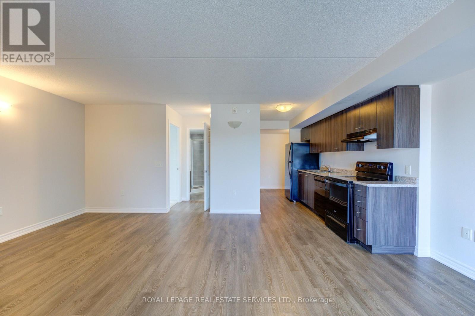 












301 - 716 MAIN STREET E

,
Milton,




Ontario
L9T9L9

