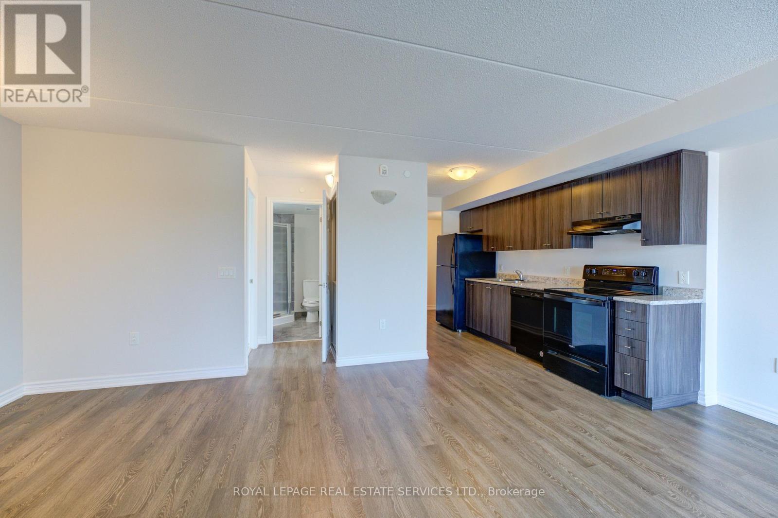 












301 - 716 MAIN STREET E

,
Milton,




Ontario
L9T9L9

