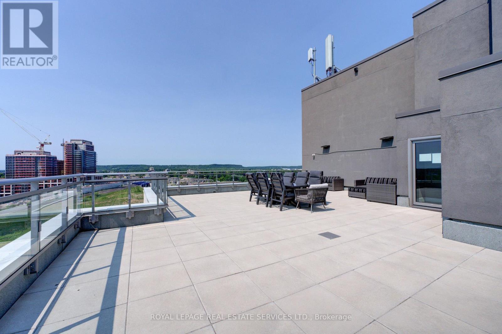 












301 - 716 MAIN STREET E

,
Milton,




Ontario
L9T9L9

