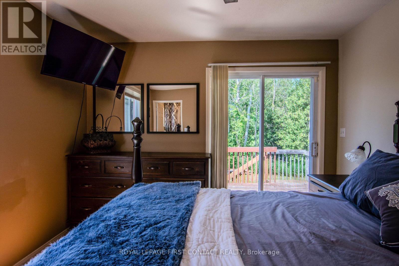 












5144 25TH SIDE ROAD

,
Essa,




Ontario
L0L2N0

