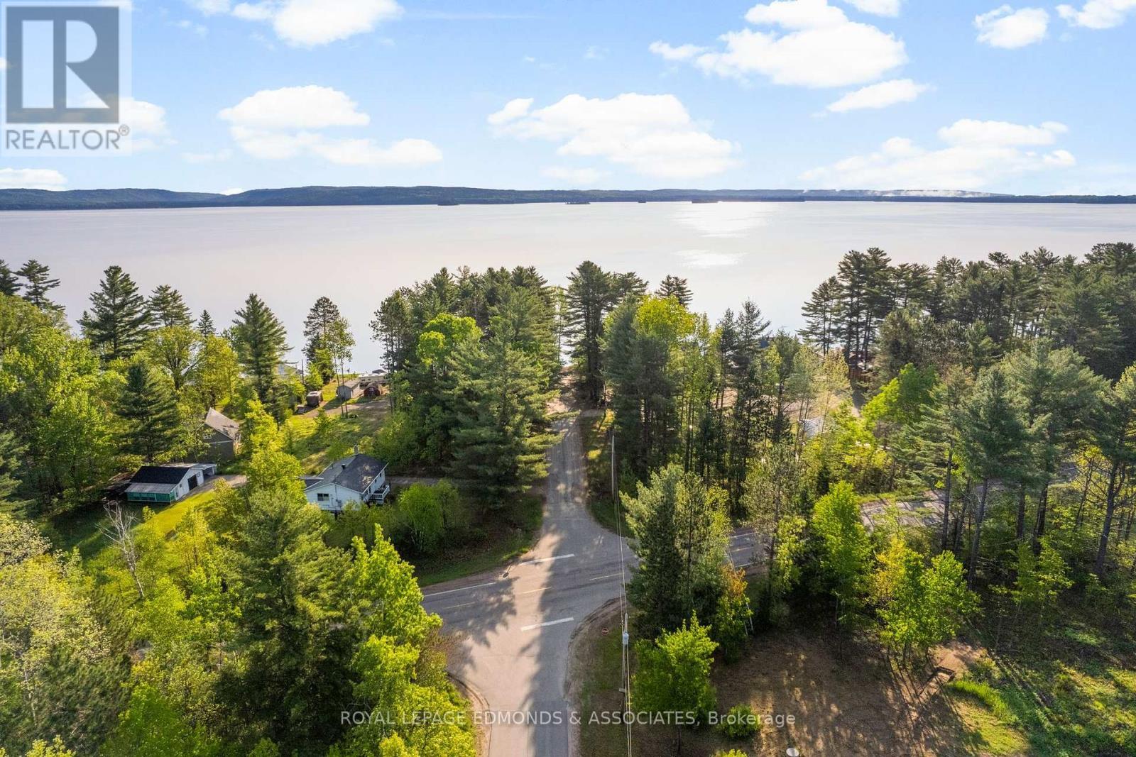 












0 SUNRISE ROAD

,
Killaloe, Hagarty and Richards,







Ontario
K0J2A0

