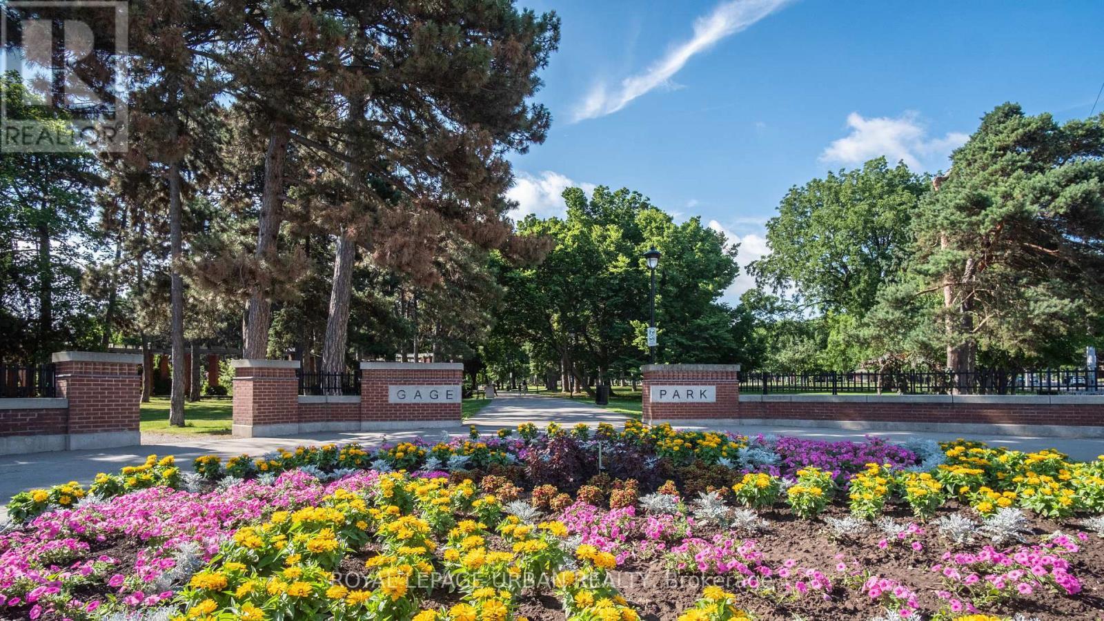 












976 MAIN STREET E

,
Hamilton,




Ontario
L8M1M8

