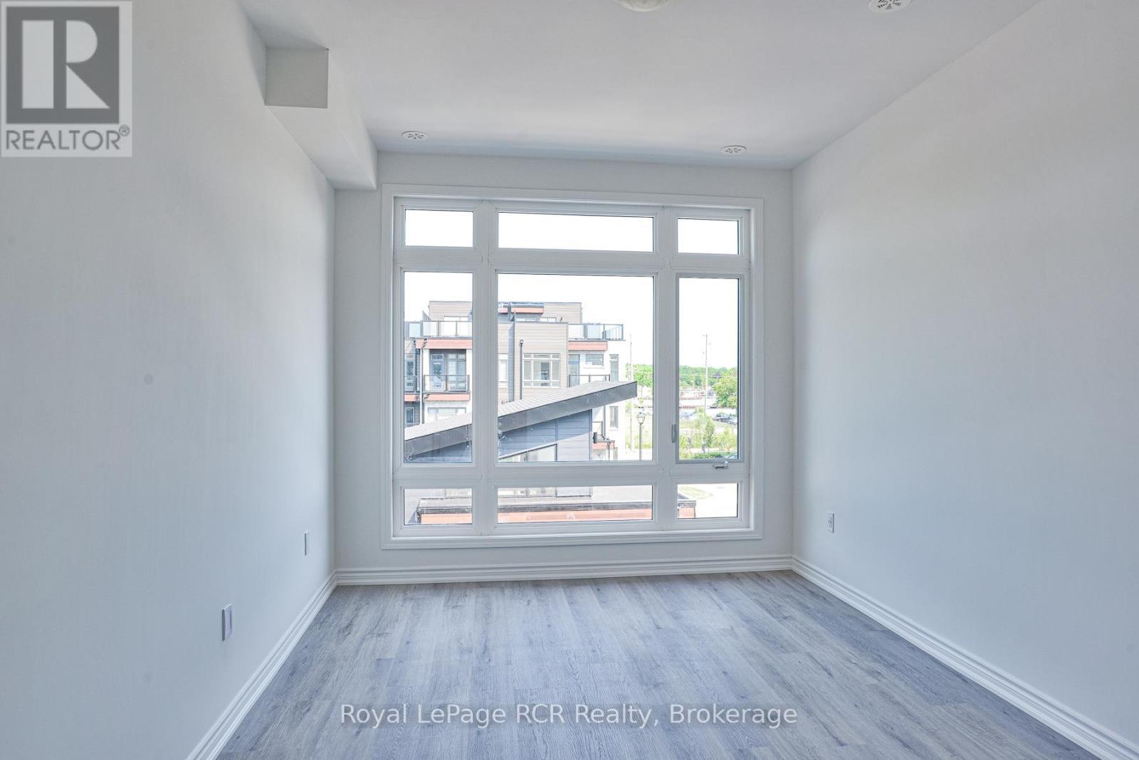 












27 WYN WOOD LANE

,
Orillia,




Ontario
L3V8P7

