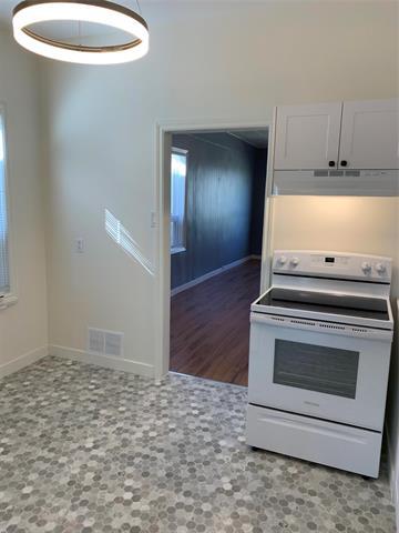 









1436


Pacific

AVE,
Winnipeg,




MB
R3E 1H2

