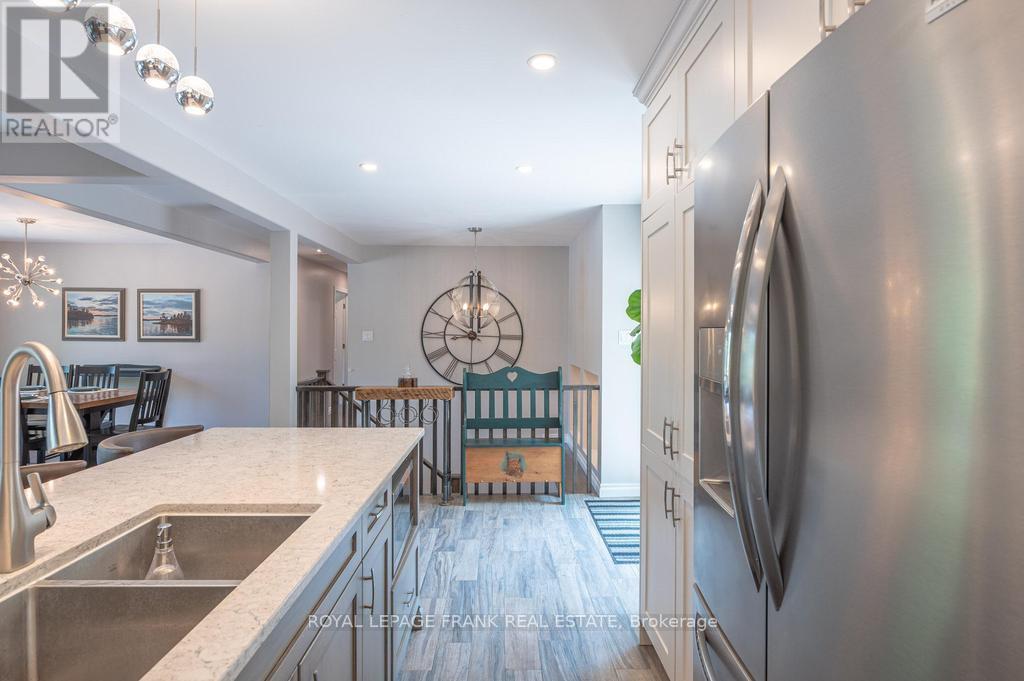 












1746 LAKEHURST ROAD

,
Trent Lakes,




Ontario
K0L1J0

