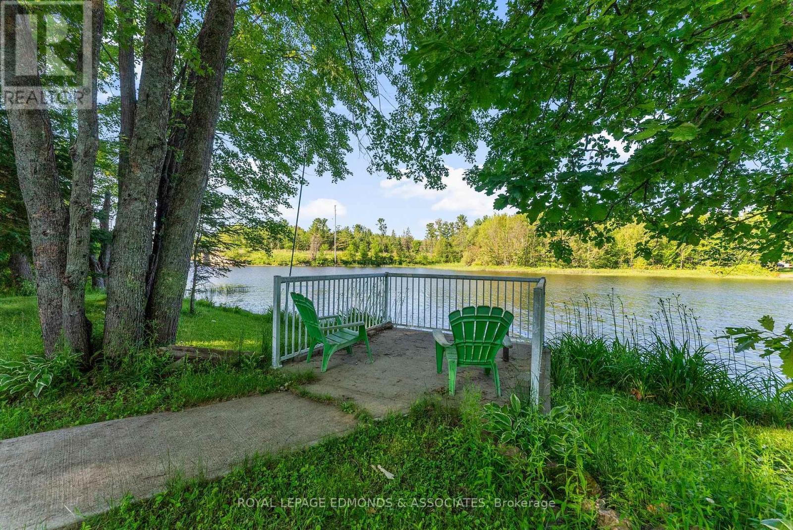 












731 FRANCIE LANE

,
Laurentian Valley,




Ontario
K8A6W2

