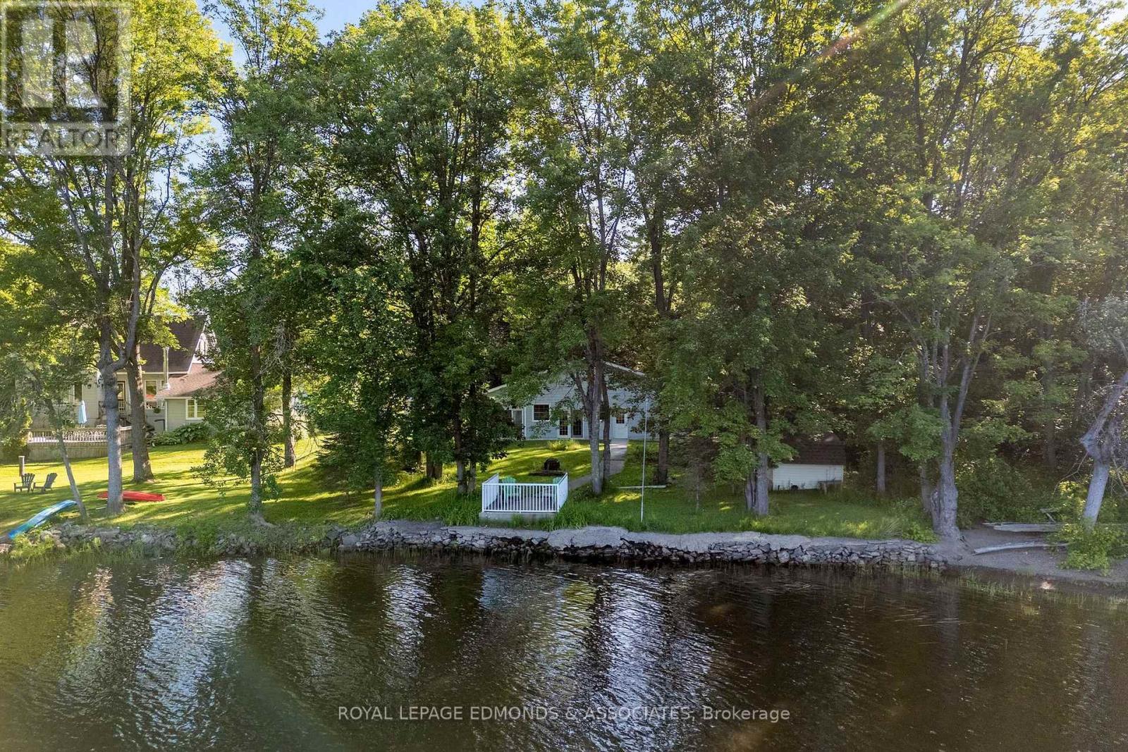 












731 FRANCIE LANE

,
Laurentian Valley,




Ontario
K8A6W2

