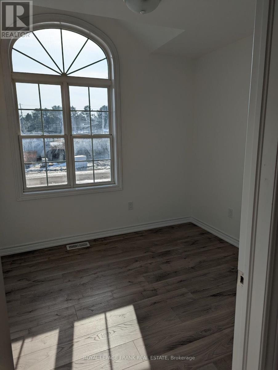 












508 JOSEPH GALE STREET

,
Cobourg,




Ontario
K9A3L4

