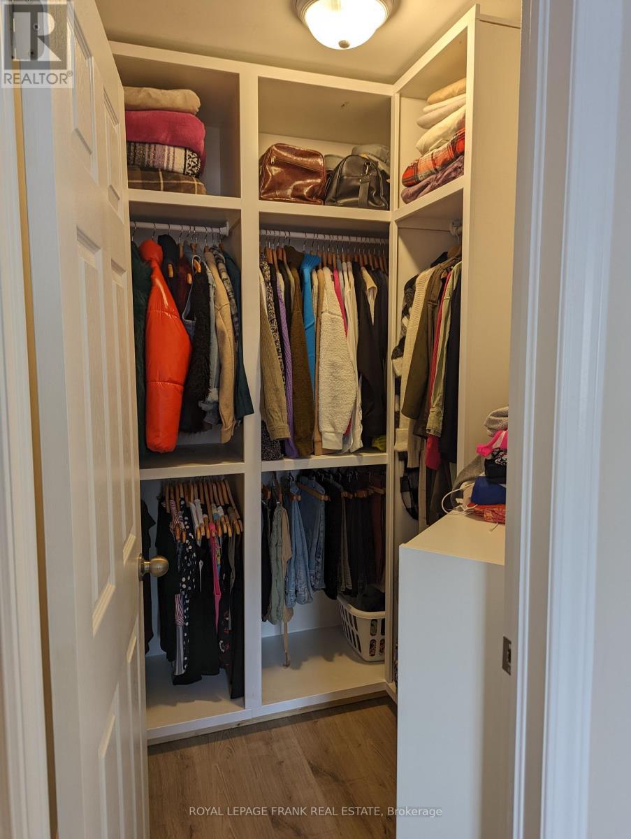 












508 JOSEPH GALE STREET

,
Cobourg,




Ontario
K9A3L4

