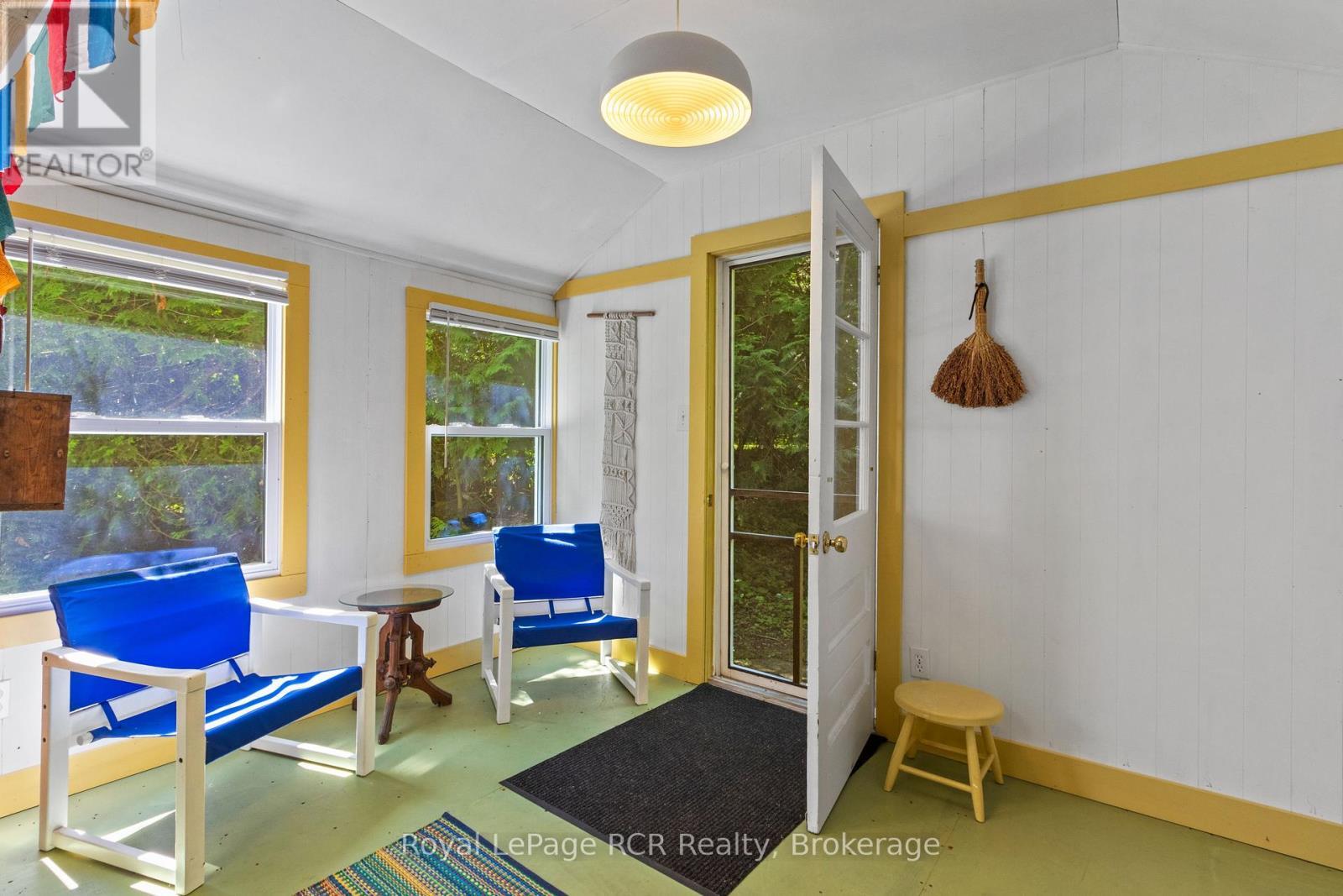 












115 ADELAIDE STREET

,
South Bruce Peninsula,




Ontario
N0H2T0

