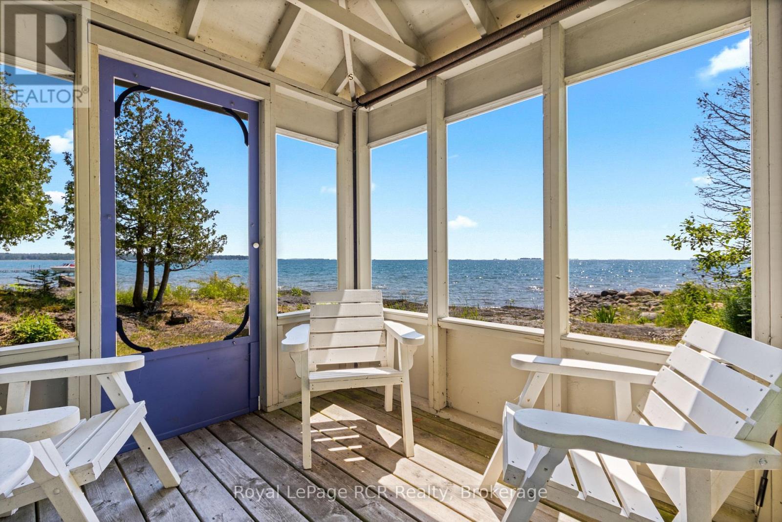 












115 ADELAIDE STREET

,
South Bruce Peninsula,




Ontario
N0H2T0

