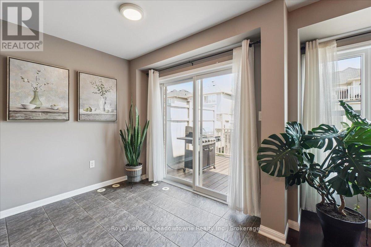 












661 SCOTT BOULEVARD

,
Milton (HA Harrison),




Ontario
L9T0P3

