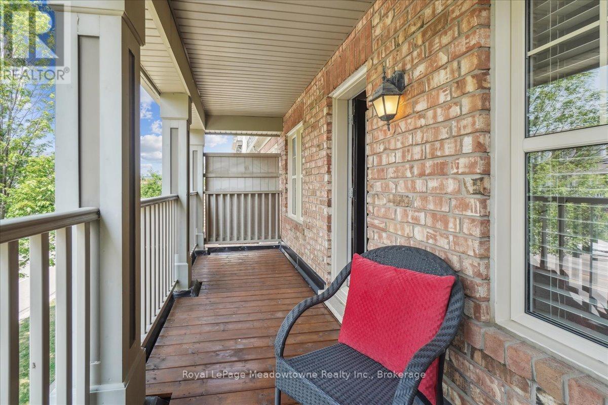 












661 SCOTT BOULEVARD

,
Milton (HA Harrison),




Ontario
L9T0P3

