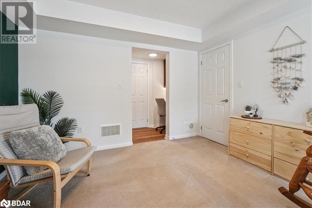 












661 SCOTT Boulevard

,
Milton,




Ontario
L9T0P3

