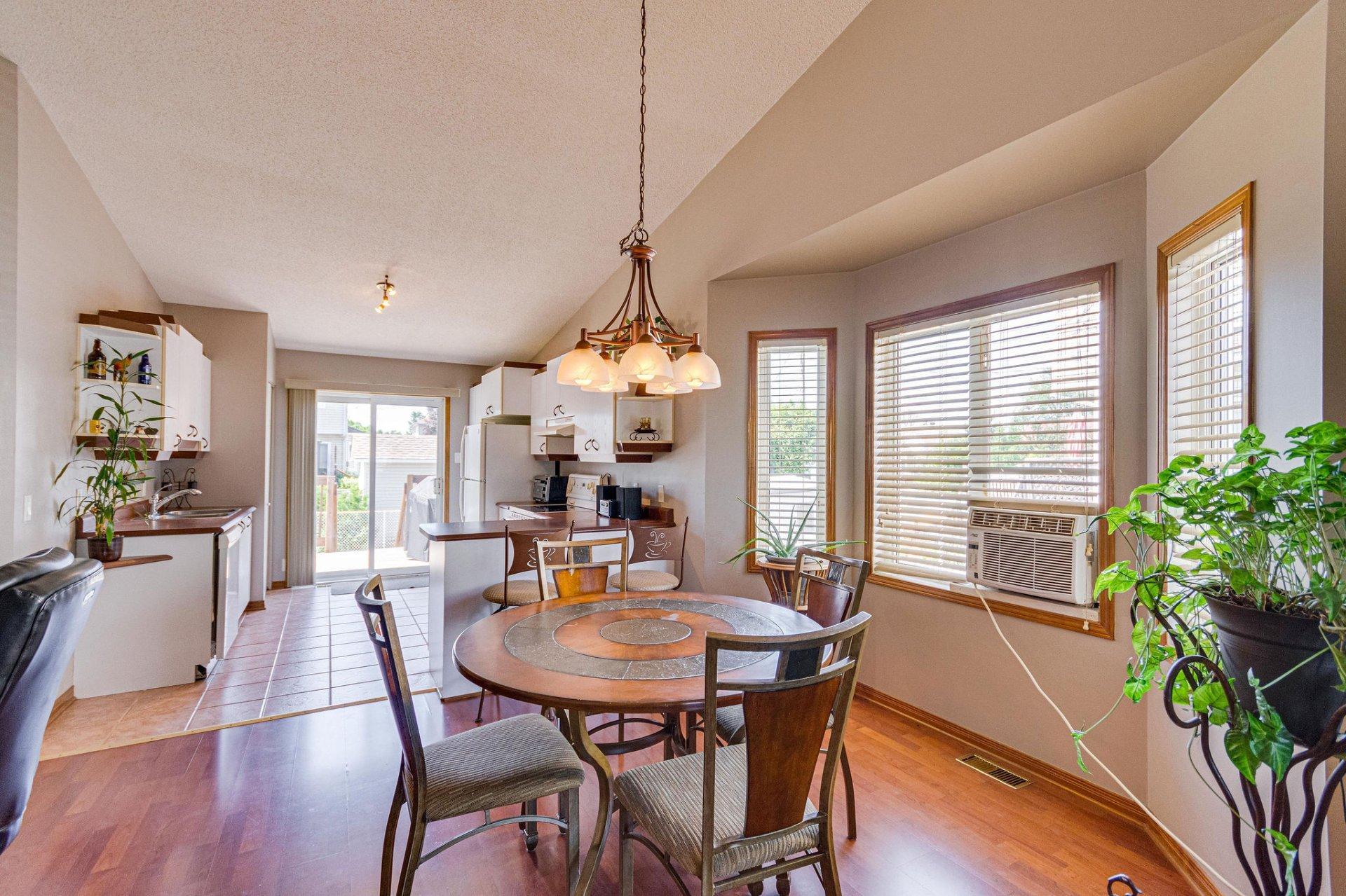 









124


Rue de Pomerol

,
Gatineau (Masson-Angers),




QC
J8M2C5

