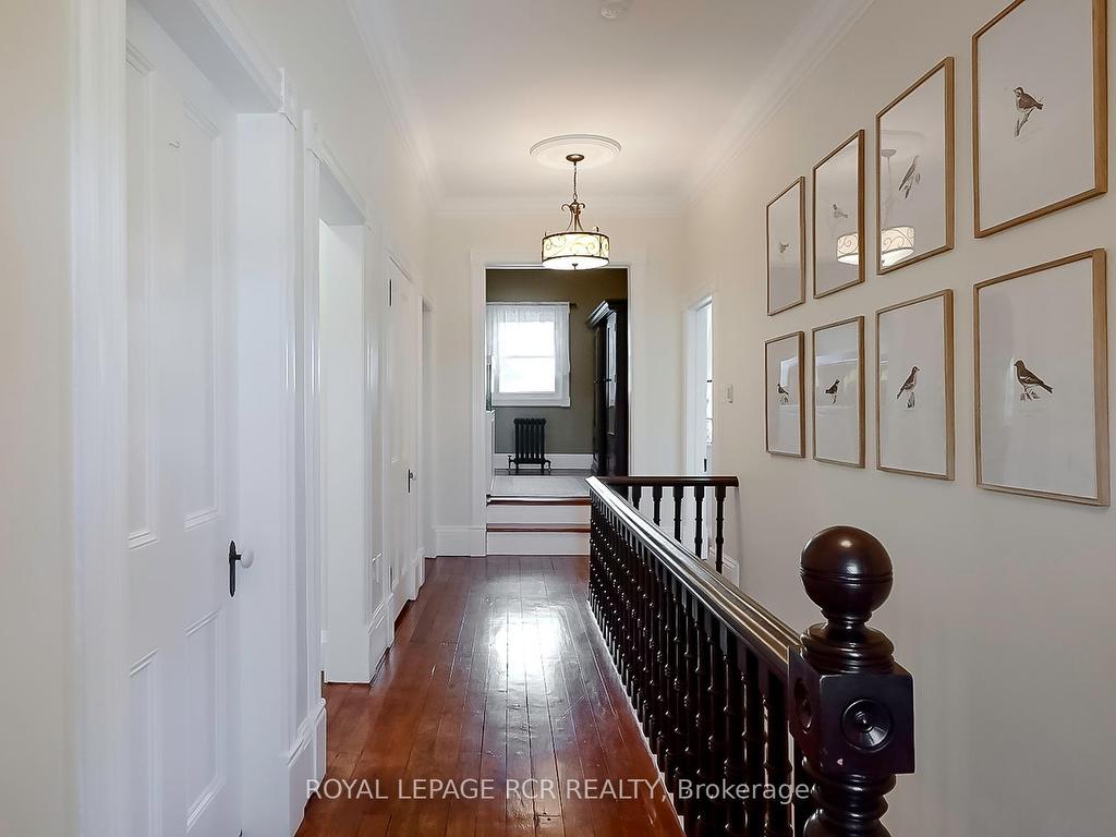









11


Zina

Street,
Orangeville,




ON
L9W 1E2

